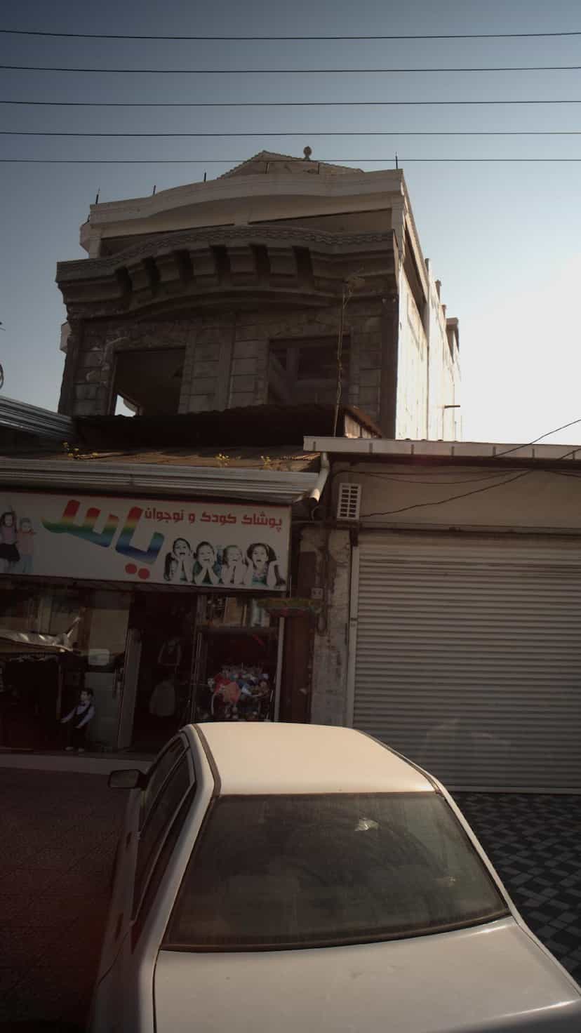 عکس پوشاک کودک و نوجوان یاس در حکیم آباد بابل