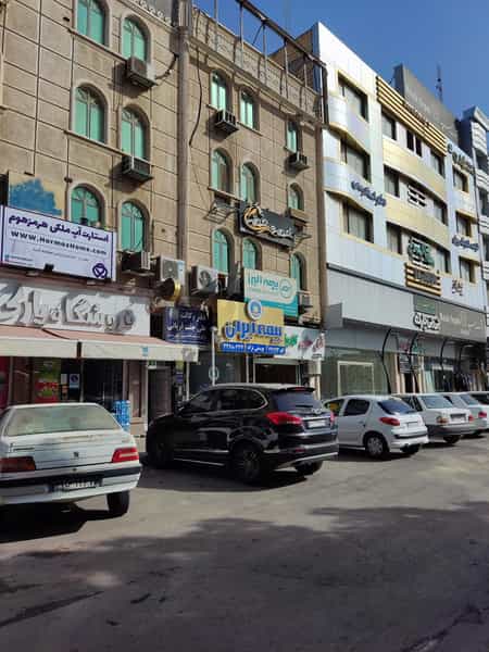 عکس دفتر استارت آپ هرمزهوم در داروپخش بندرعباس