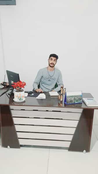 عکس کاراوش بخاراستارواش در آبنوس کرمان