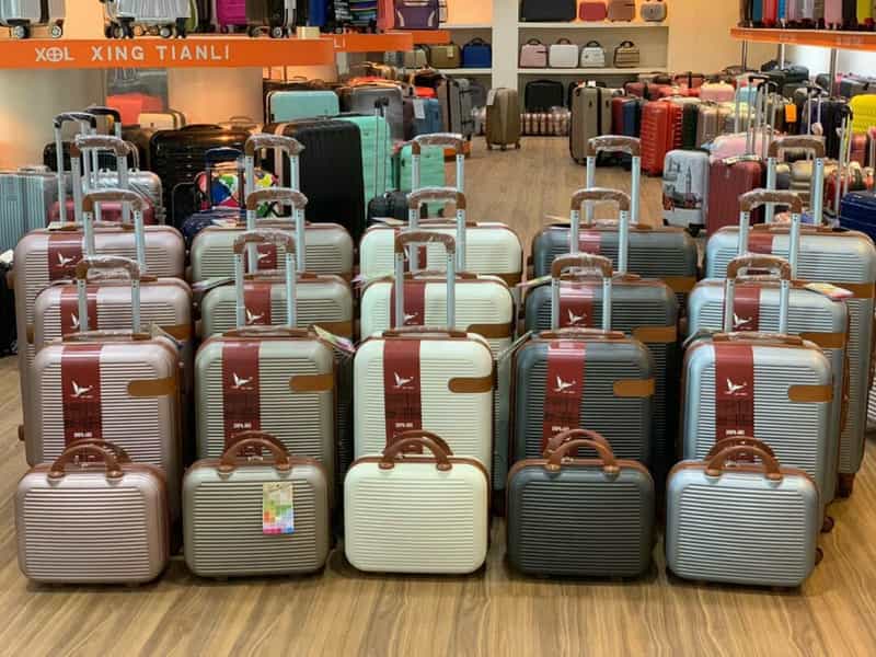 عکس فروشگاه تخصصی کیف و چمدان کساء در جوباره اصفهان
