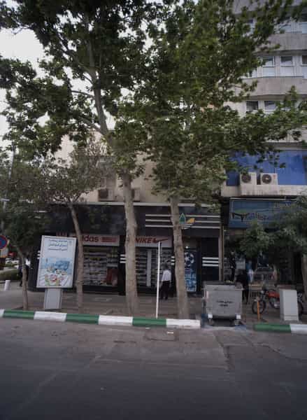 عکس فروشگاه کالای ورزشی استقلال در سراب مشهد