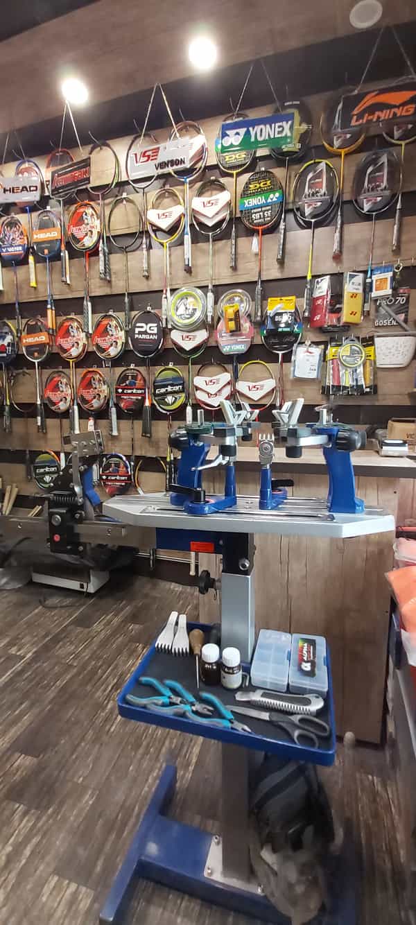 عکس کلبه بدمینتون در پاسداران همدان