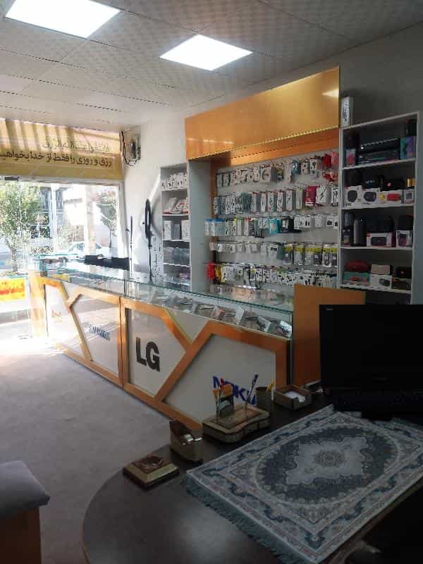 عکس موبایل بابائی زاده در آزادشهر یزد