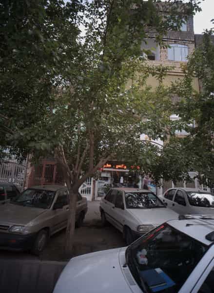 عکس فروشگاه آرایشی بهداشتی در ایثارگران مشهد