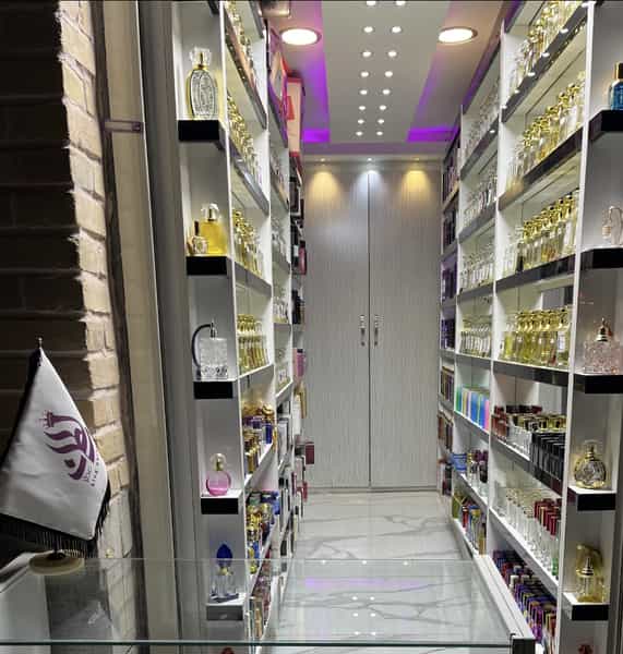 عکس عطر سلطان در خلجا اصفهان