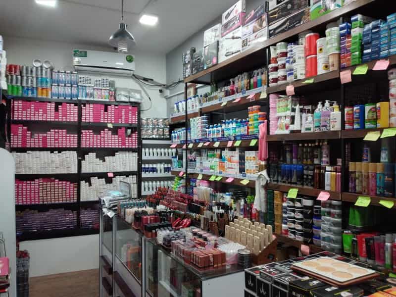 عکس آرایشی پاسارگاد در کارلادان اصفهان