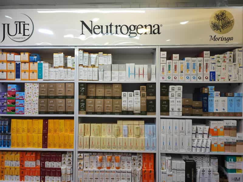 عکس تخصصی پوست ٱنس در بازار اصفهان