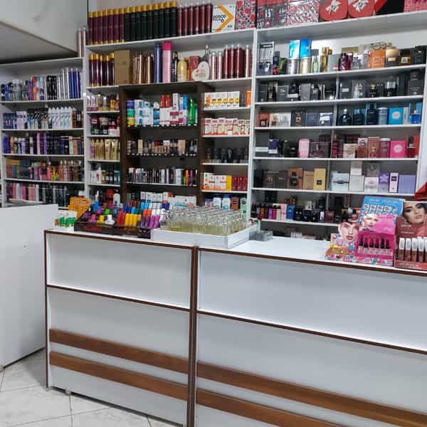 عکس آرایشی بهداشتی پارلا در رکن آباد کرج