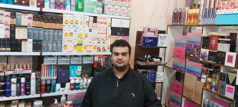 عکس گالری شیک ۷۷ در دولاب 