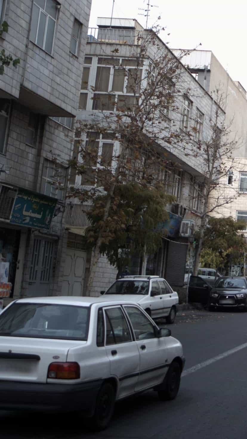 عکس عرضه مستقیم محصولات بهداشتی نیما در جنت آباد جنوبی 