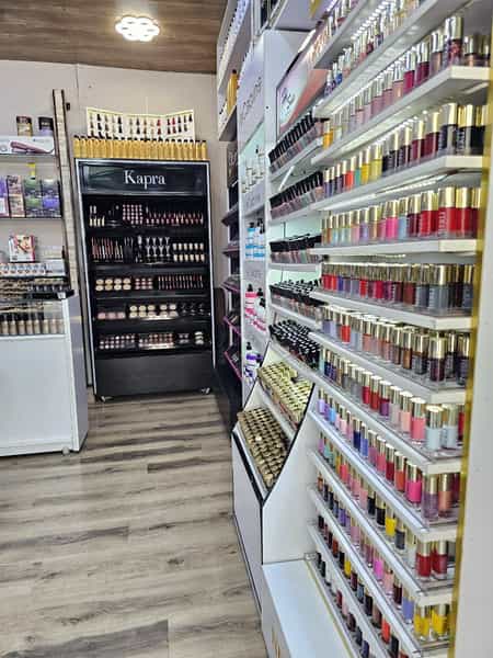 عکس گالری النا (شعبه ۲) در شکوفه 