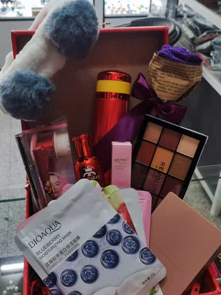 عکس آرایشی بهداشتی ستاره در آهنگ شرقی 