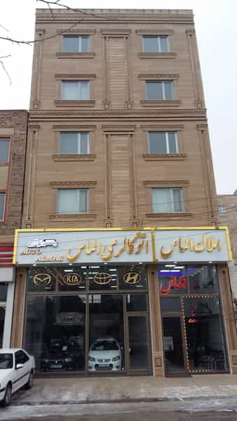 عکس اتوگالری الماس در آزادی اردبیل