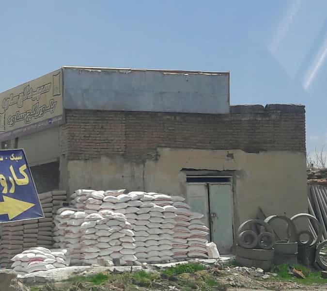 عکس گچ سفید ساوه بلوری در مجید آباد همدان