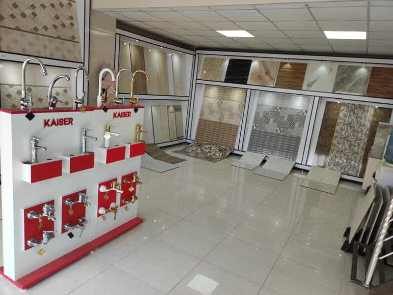 عکس فروشگاه کاشی سرامیک داودی کوی نصر زنجان