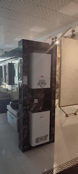 عکس کاشی هخامنش در ابوذر کرمان