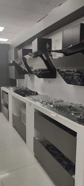 عکس کاشی هخامنش در ابوذر کرمان