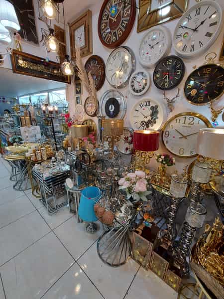 عکس فروشگاه صادقی در نازی آباد 