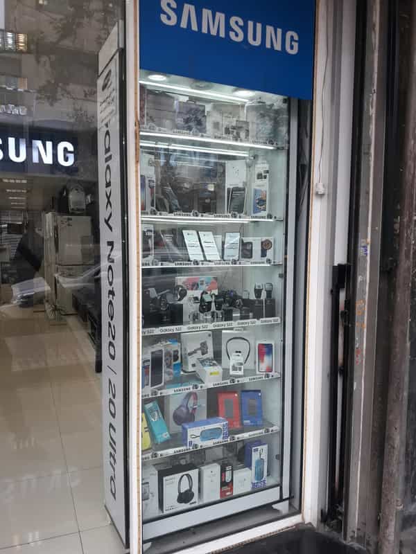 عکس فروشگاه سیلور در انقلاب 