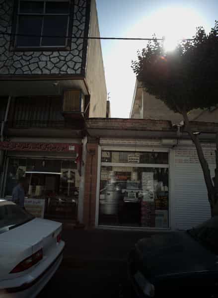 عکس فروشگاه لوازم خانگی در ولیعصر جنوبی 