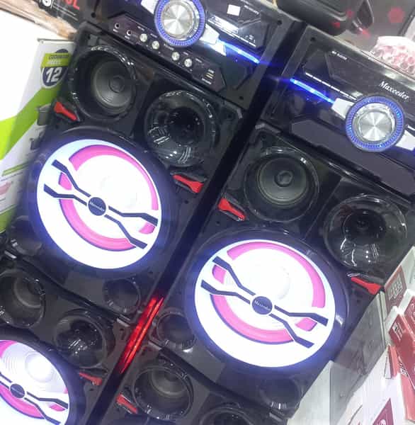 عکس فروشگاه لوازم خانگی حدیث در ولیعصر جنوبی 