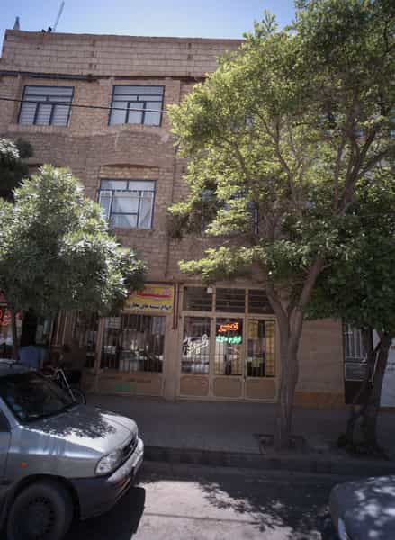 عکس تعمیر لوازم خانه در هنرور مشهد