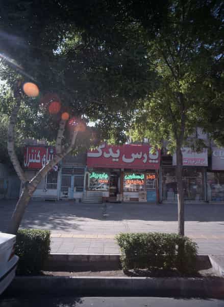عکس پارس یدک در طلاب مشهد