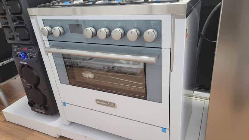 عکس نمایندگی دوو در فاز سه گوهردشت کرج