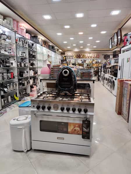 عکس لوازم خانگی عباس دهقان در صاحب الزمان یزد