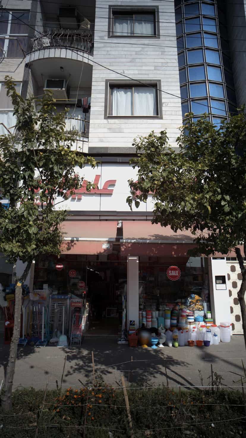 عکس پلاسکو علیزاده در طبرسی ساری