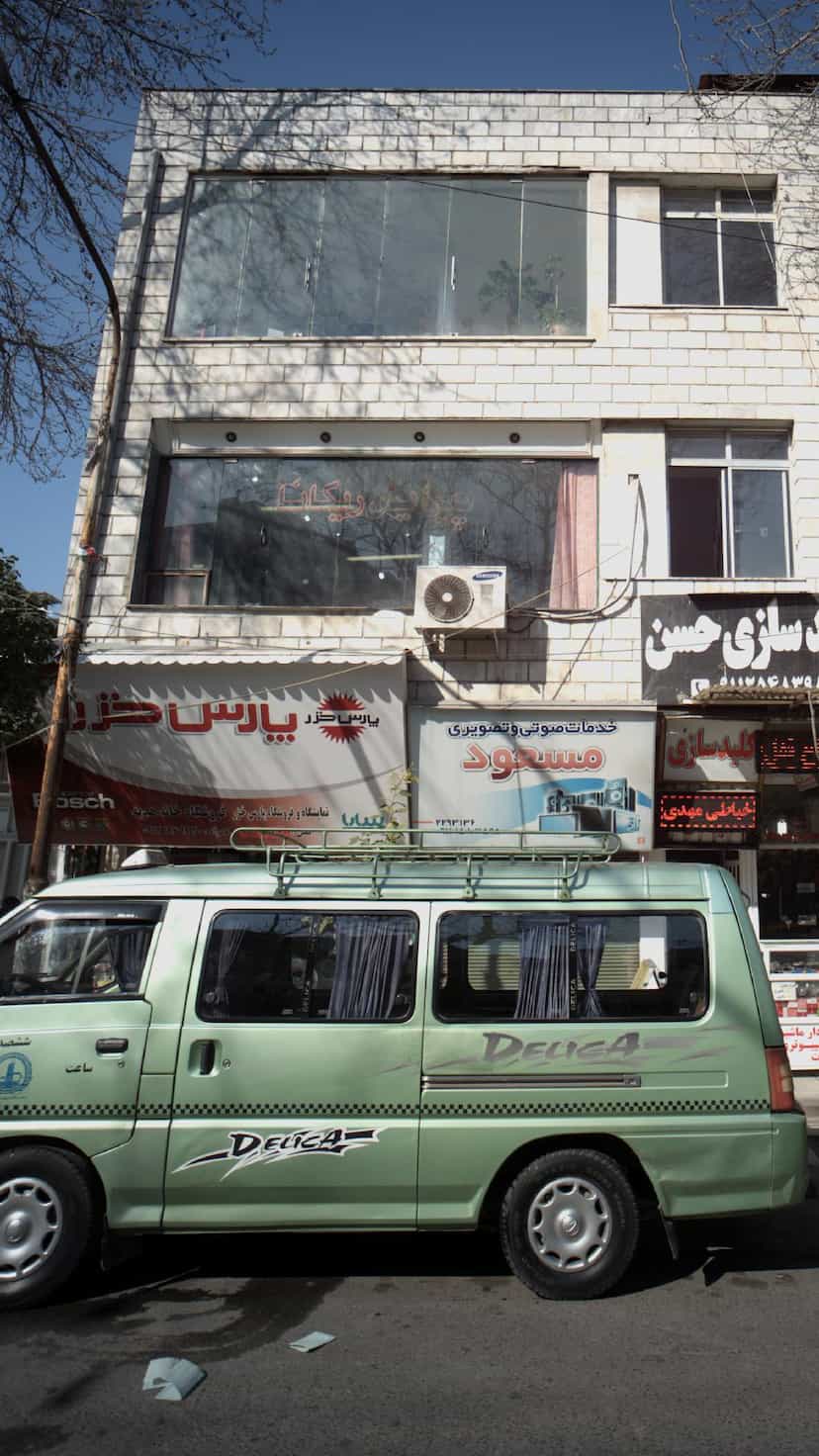 عکس لوازم خانگی پارس خزر در اصفهانی ساری
