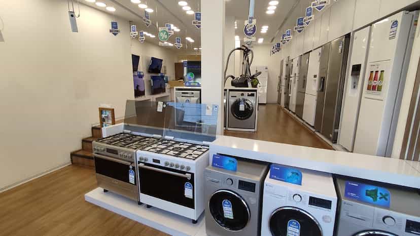 عکس فروشگاه اسنوا شعبه اسلامشهر کاشانی در مطهری اسلام‌شهر