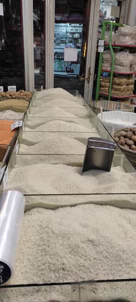 عکس آجیل خشکبار شعیبی در صفویه اردبیل