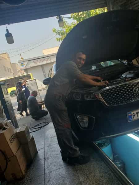 عکس تعمیرگاه هیوندا،کیا ،دوو عبدالحمید محمد زاده در امیریه 