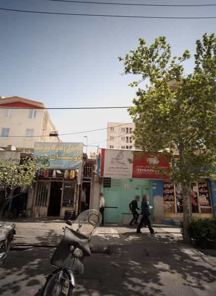 عکس لوازم یدکی و تعمیرگاه موتورسیکلت دوستان در گلشن 