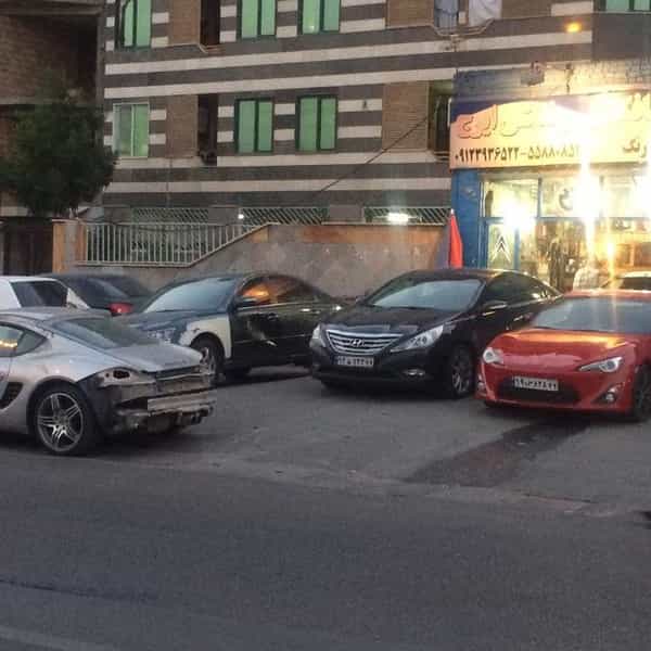 عکس صافکاری و نقاشی ایرج بی رنگ در زمزم 