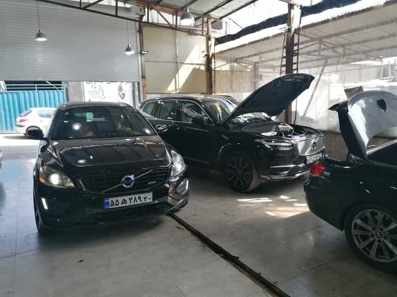 عکس نمایندگی و تعمیرگاه ولوو هیولا سوئد در ازگل 