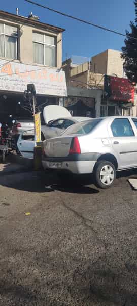 عکس تعمیرگاه رنو گروپ ۲۴ در تهرانپارس شرقی 