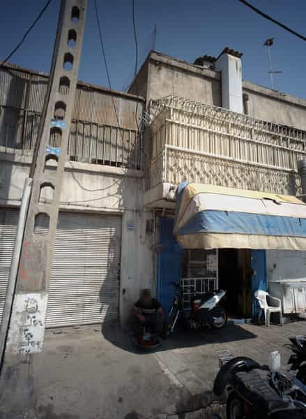 عکس تعمیرگاه موتورسیکلت در گمرک 