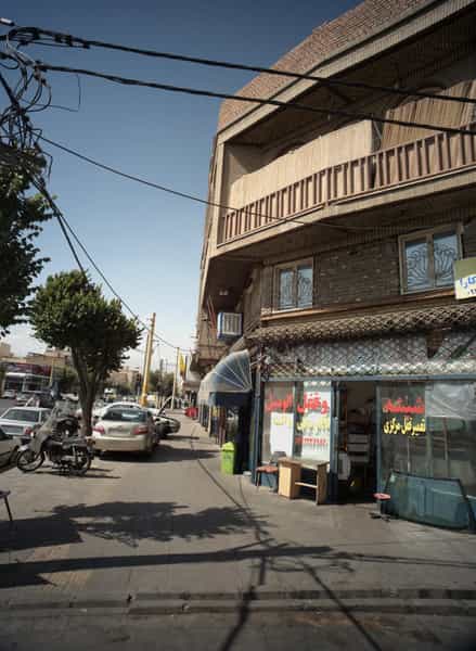 عکس تعمیرگاه شیشه و قفل اتومبیل در مطهری 