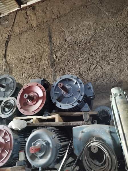 عکس تعمیرگاه کمپرسور واترجت پمپ کارواش در اسماعیل آباد 