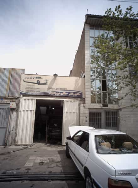 عکس صافکاری و نقاشی برادران امیر سرداری در اتحاد 