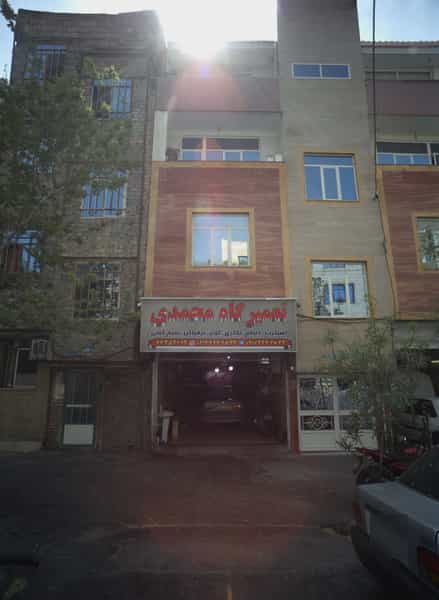 عکس تعمیرگاه اتومبیل در تهرانپارس شرقی 