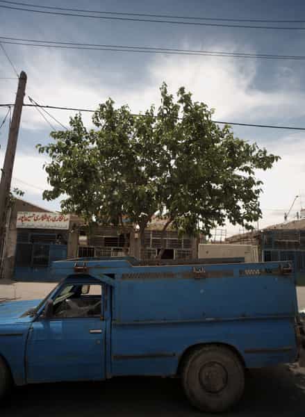 عکس صافکاری و جوشکاری حسین پور در کشاورز مشهد