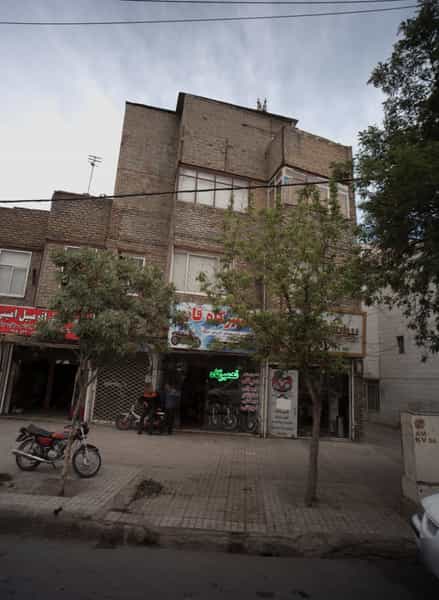 عکس تعمیرگاه قانع در ایثارگران مشهد