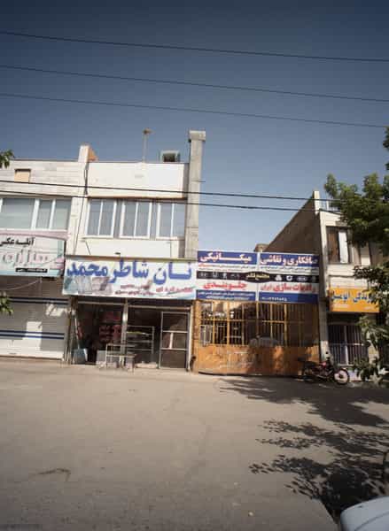 عکس صافکاری ونقاشی اتومبیل در طبرسی شمالی مشهد