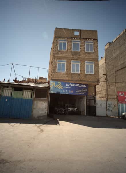 عکس تعمیرگاه سواری مرصاد در شهید قربانی مشهد