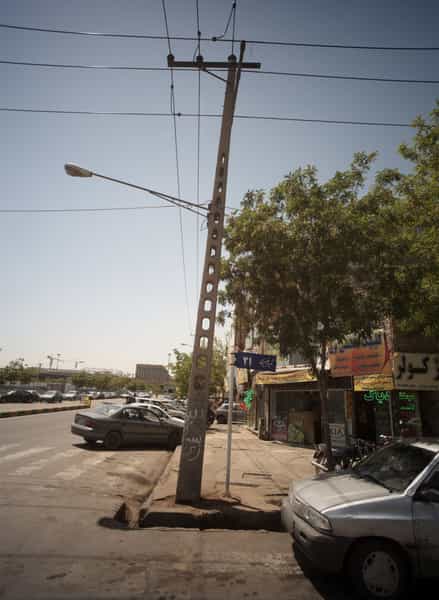 عکس تعمیرگاه بالابر و گاوصندوق ریموت و قفل اتومبیل در کوشش مشهد