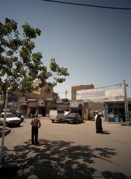 عکس صافکاری مرسدس در کارمندان اول مشهد