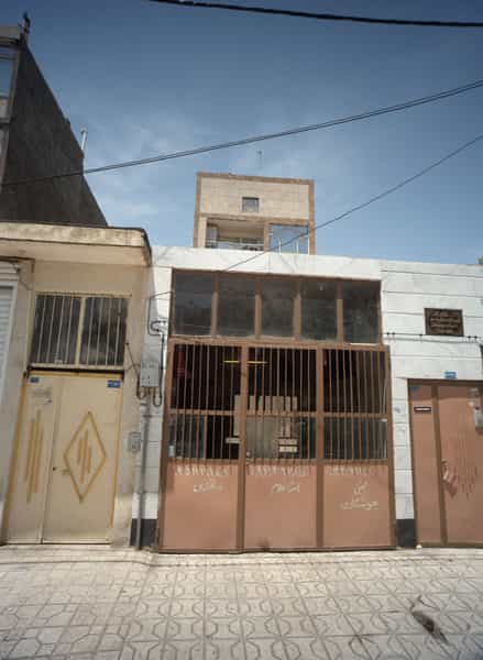 عکس صافکاری و جوشکاری اتومبیل شهرک بهارستان مشهد